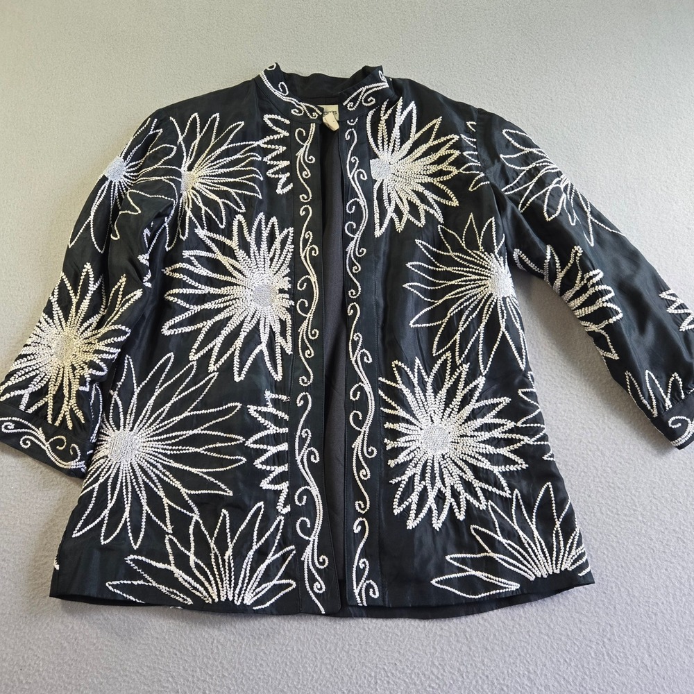 Chico's Silk Jacket Women Size 1 Black White Floral Embroidered Open Front Top